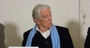 Zvi Hecker زوی هکر